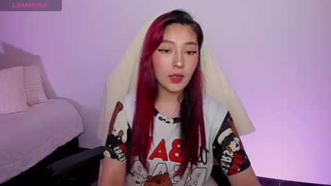 Snapshot of boonie_girl chatting on 12/19/24, 05:40 Booniee online show from 12/19/24, 05:40