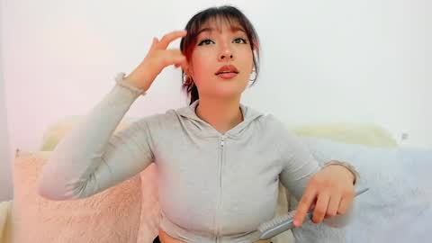 Snapshot of boonie_girl chatting on 02/20/25, 09:33 Booniee online show from 02/20/25, 09:33