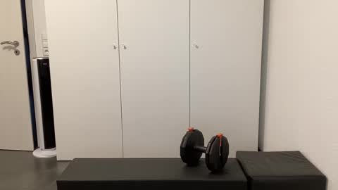 Snapshot of boopye chatting on 11/21/25, 07:29 boopye online show from 11/21/25, 07:29