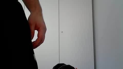 Snapshot of boopye chatting on 11/27/25, 09:44 boopye online show from 11/27/25, 09:44