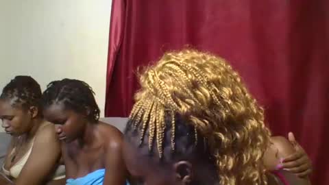 bootie_caramel online show from 03/03/25, 02:26