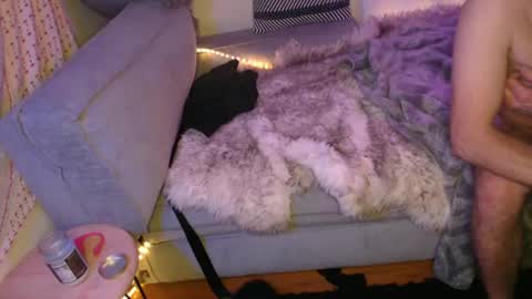 Snapshot of booty_andthe_beast chatting on 12/17/24, 11:16 Kim and Kooper online show from 12/17/24, 11:16