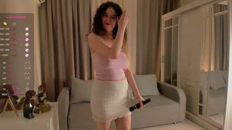 Ella online show from 09/16/25, 06:53