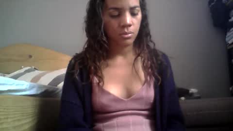 Snapshot of boozyart chatting on 10/21/25, 08:04 boozyArt online show from 10/21/25, 08:04