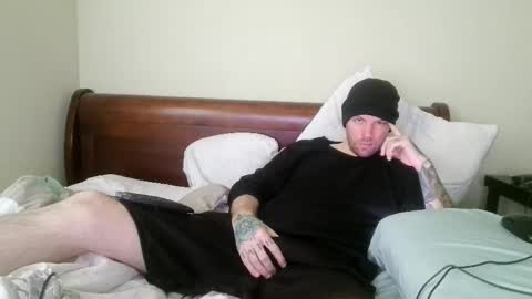 Snapshot of boredpunkdude666 chatting on 06/06/26, 01:32 boredpunkdude666 online show from 06/06/26, 01:32