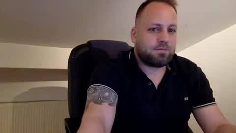 hugo online show from 05/30/26, 03:14
