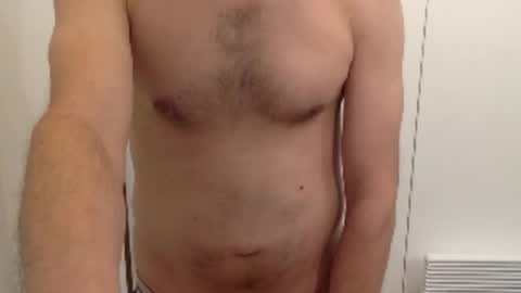 Snapshot of borisvian75019 chatting on 01/28/25, 09:19 HornyBoo online show from 01/28/25, 09:19