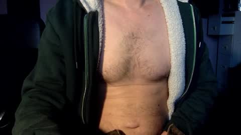 Snapshot of borisvian75019 chatting on 02/15/25, 04:12 HornyBoo online show from 02/15/25, 04:12