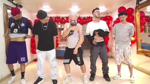 Snapshot of boschcz chatting on 02/09/25, 04:25 THOMAS AND DAMIAND online show from 02/09/25, 04:25