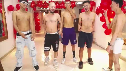 Snapshot of boschcz chatting on 02/09/25, 07:27 THOMAS AND DAMIAND online show from 02/09/25, 07:27