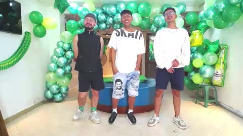 Snapshot of boschcz chatting on 03/01/25, 05:20 THOMAS AND DAMIAND online show from 03/01/25, 05:20