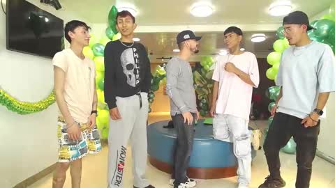 Snapshot of boschcz chatting on 03/11/25, 05:05 THOMAS AND DAMIAND online show from 03/11/25, 05:05