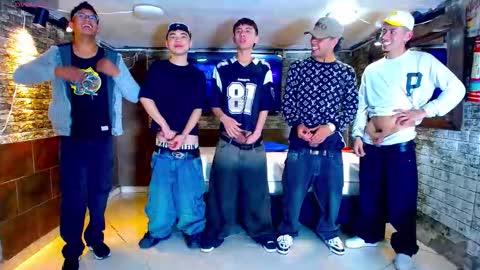 Snapshot of boschcz chatting on 09/17/25, 04:47 THOMAS AND DAMIAND online show from 09/17/25, 04:47