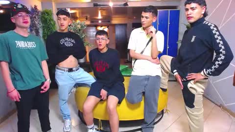 Snapshot of boschcz chatting on 10/01/25, 04:07 THOMAS AND DAMIAND online show from 10/01/25, 04:07