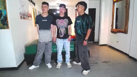 Snapshot of boschcz chatting on 11/14/25, 05:44 THOMAS AND DAMIAND online show from 11/14/25, 05:44