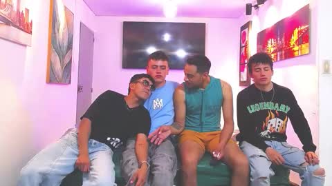 Snapshot of boschcz chatting on 11/23/25, 06:41 THOMAS AND DAMIAND online show from 11/23/25, 06:41