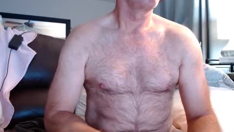 Snapshot of bose36 chatting on 12/02/24, 02:31 bose36 online show from 12/02/24, 02:31