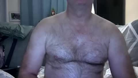 Snapshot of bose36 chatting on 11/26/25, 01:17 bose36 online show from 11/26/25, 01:17