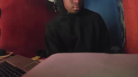 boss_playa98 online show from 03/01/25, 10:24