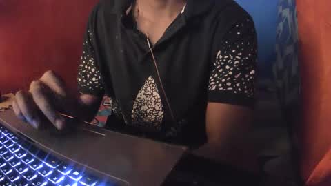 boss_playa98 online show from 03/04/25, 07:19