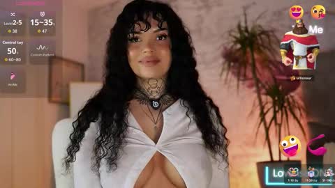 BriannaXmoon online show from 01/31/26, 08:51