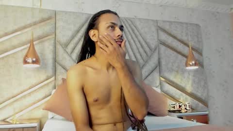 Snapshot of bossdominator1 chatting on 09/13/25, 07:41 Boss online show from 09/13/25, 07:41