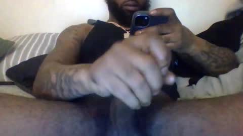 Snapshot of bossdon59 chatting on 03/22/26, 06:17 bossdon59 online show from 03/22/26, 06:17