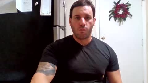 Snapshot of bosslife505050 chatting on 12/29/24, 10:01 The Italian Boss  online show from 12/29/24, 10:01