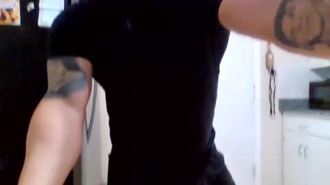 Snapshot of bosslife505050 chatting on 02/21/25, 09:54 The Italian Boss  online show from 02/21/25, 09:54