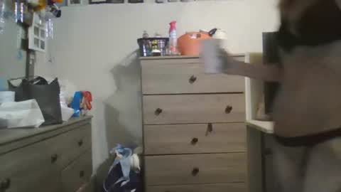 Snapshot of bossmilf007 chatting on 01/09/25, 05:44 bossmilf007 online show from 01/09/25, 05:44