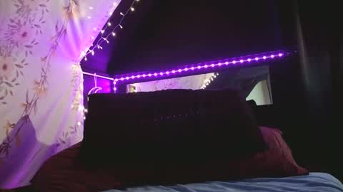 Snapshot of bossmomma chatting on 02/26/25, 01:53 BossMom online show from 02/26/25, 01:53