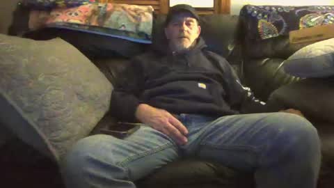 Snapshot of bostonguy1969 chatting on 01/14/25, 09:41 bostonguy1969 online show from 01/14/25, 09:41