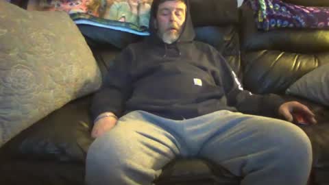 Snapshot of bostonguy1969 chatting on 02/28/25, 01:58 bostonguy1969 online show from 02/28/25, 01:58