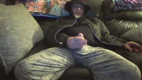 Snapshot of bostonguy1969 chatting on 03/01/25, 06:03 bostonguy1969 online show from 03/01/25, 06:03