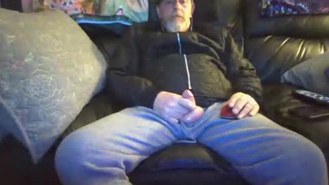 Snapshot of bostonguy1969 chatting on 03/05/25, 04:13 bostonguy1969 online show from 03/05/25, 04:13