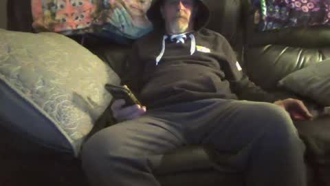 Snapshot of bostonguy1969 chatting on 03/10/25, 09:18 bostonguy1969 online show from 03/10/25, 09:18