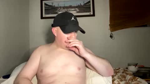 Snapshot of bostonirish45 chatting on 03/24/26, 01:32 bostonirish45 online show from 03/24/26, 01:32