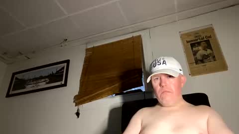 Snapshot of bostonirish45 chatting on 03/27/26, 10:31 bostonirish45 online show from 03/27/26, 10:31