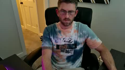 Snapshot of bostonmarine31 chatting on 01/22/25, 08:17 bostonmarine31 online show from 01/22/25, 08:17