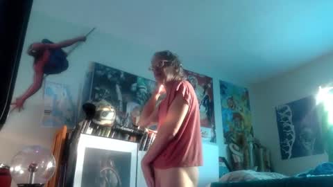 Bottomboo7 online show from 10/18/25, 12:06