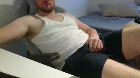 bottomtsinner online show from 09/14/25, 05:34