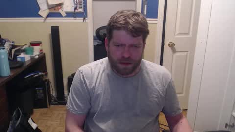 Snapshot of bouch1986 chatting on 04/06/26, 04:46 bouch1986 online show from 04/06/26, 04:46