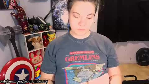 Snapshot of bouncinbooty chatting on 02/18/25, 04:58 Pumpkin Butt online show from 02/18/25, 04:58