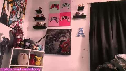 Pumpkin Butt online show from 03/27/26, 08:30