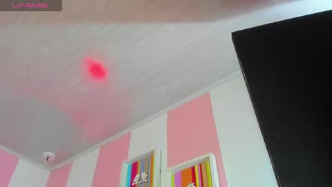 bouncing_bunnyxxx69 online show from 11/19/25, 05:40