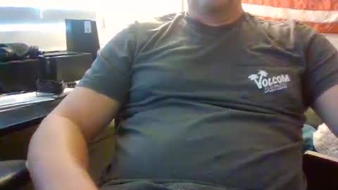 Snapshot of bourbonman144 chatting on 10/03/25, 05:43 bourbonman144 online show from 10/03/25, 05:43