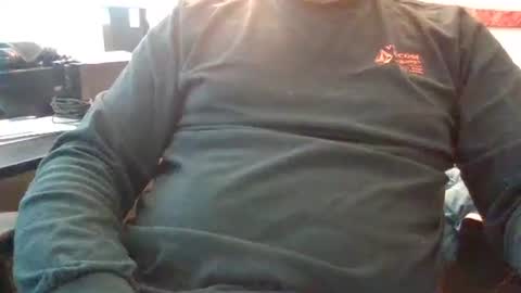 Snapshot of bourbonman144 chatting on 10/06/25, 06:38 bourbonman144 online show from 10/06/25, 06:38