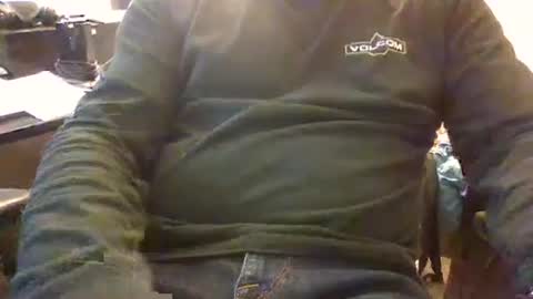 Snapshot of bourbonman144 chatting on 10/14/25, 07:58 bourbonman144 online show from 10/14/25, 07:58