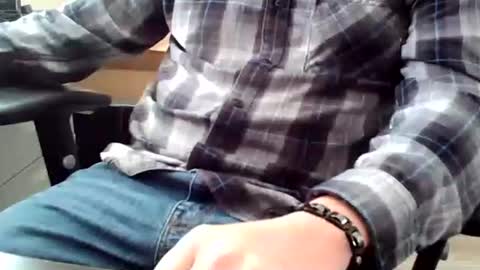 Snapshot of bourbonman144 chatting on 11/04/25, 08:30 bourbonman144 online show from 11/04/25, 08:30