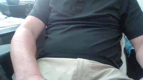 Snapshot of bourbonman144 chatting on 03/02/26, 11:33 bourbonman144 online show from 03/02/26, 11:33